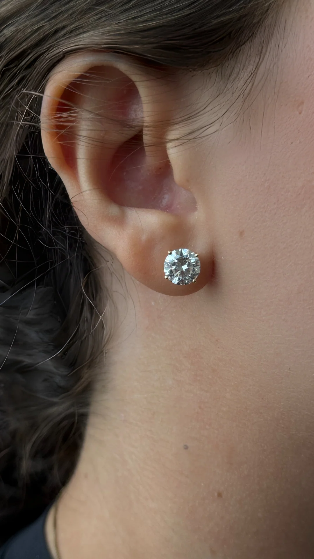 Round Cut  Lab-Grown Diamond Studs - Image 7